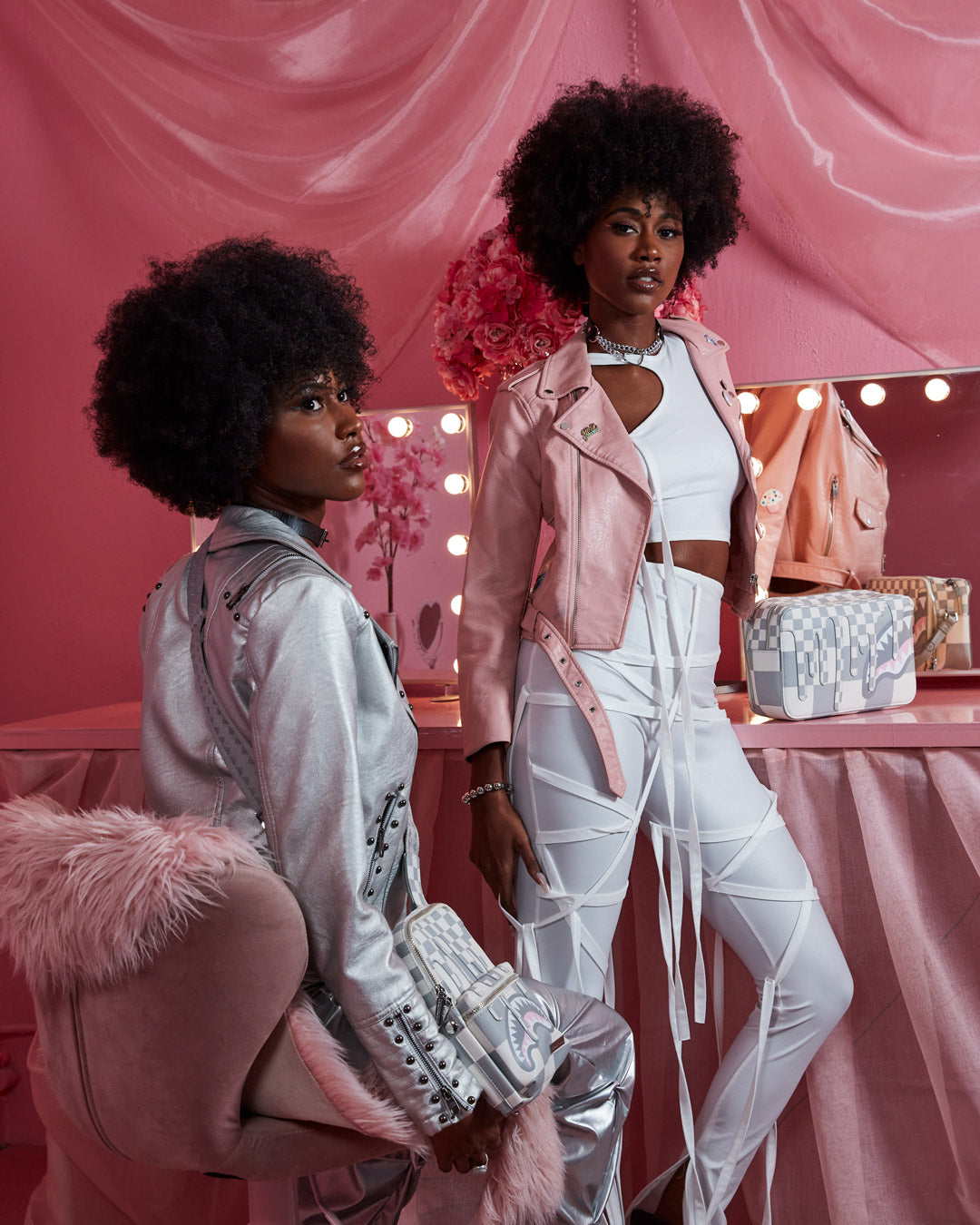 XTC LA PALAIS TOILETRY BAG