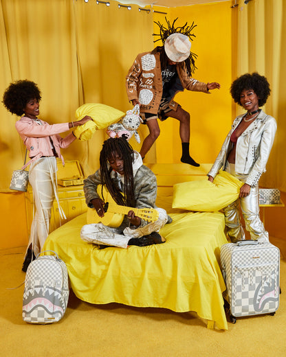 XTC LA PALAIS TOILETRY BAG